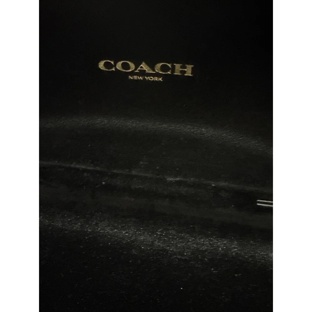 COACH New York Black Hard Clam Shell Eyeglasses Sunglasses Case